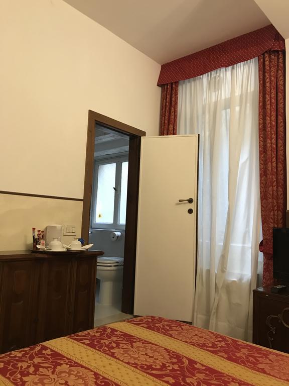 Residenza Ruga Giuffa Castello  Eksteriør billede
